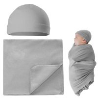 Set paturica si caciulita din bumbac pentru nou-nascut Kidizi, Grey