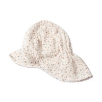 Sapca pentru copii din muselina cu cozoroc si protectie gat Kidizi Tiny Flowers 1-3 ani